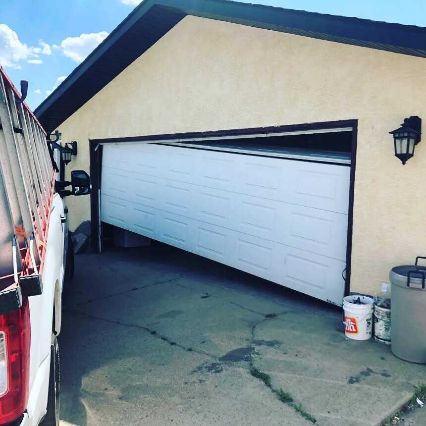 Emergency Garage Door Repair Services In Edmonton & Maintenance in Harsh Climate